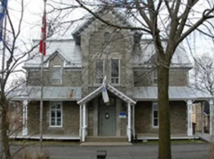Bibliothèque hantée de Saint-Ours